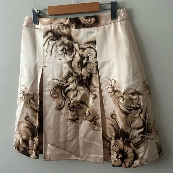 Banana republic silk blend printed skirt  4 - Picture 8 of 9